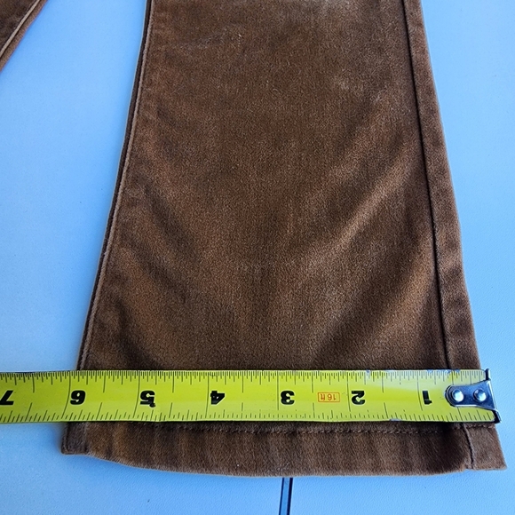 Brown Corduroy Pants with Straight-Leg Cut - Picture 5 of 11
